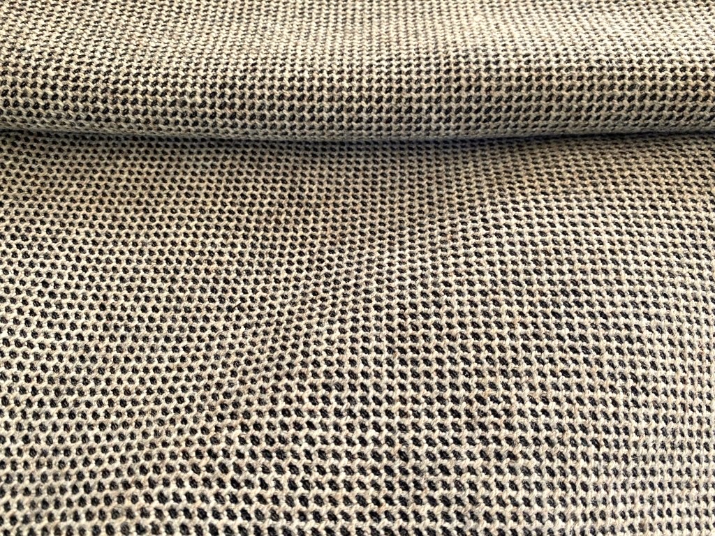 Kvadrat Skifer 210 beige light grey black