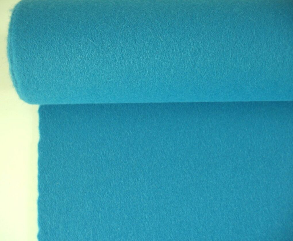 Kvadrat Divina 3 826 turquoise blue wool felt