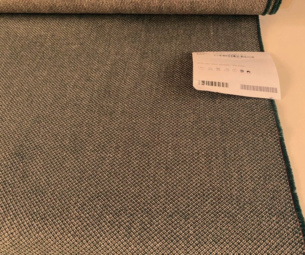 Kvadrat Fiord 2 971 dark green light brown