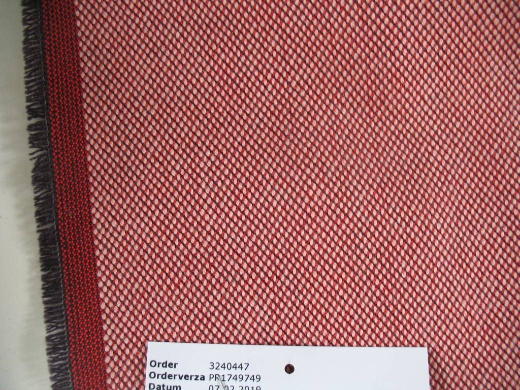 Kvadrat Steelcut Trio 3 636 pink red blue purple