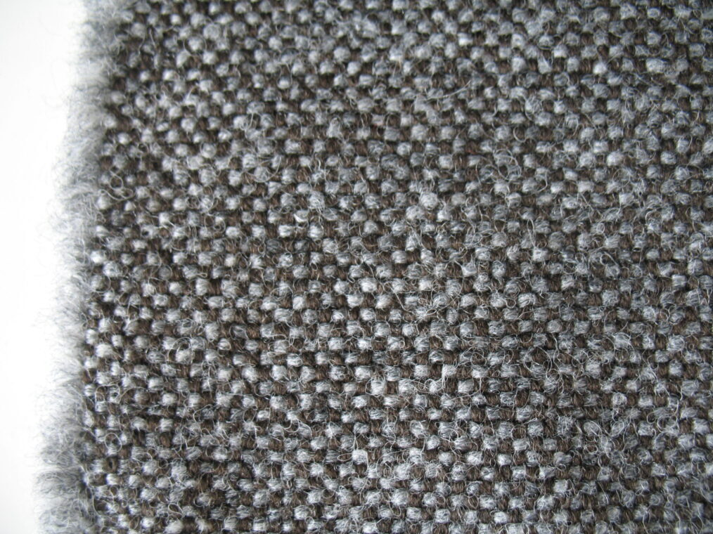 Kvadrat Hallingdal 65 368 brown grey
