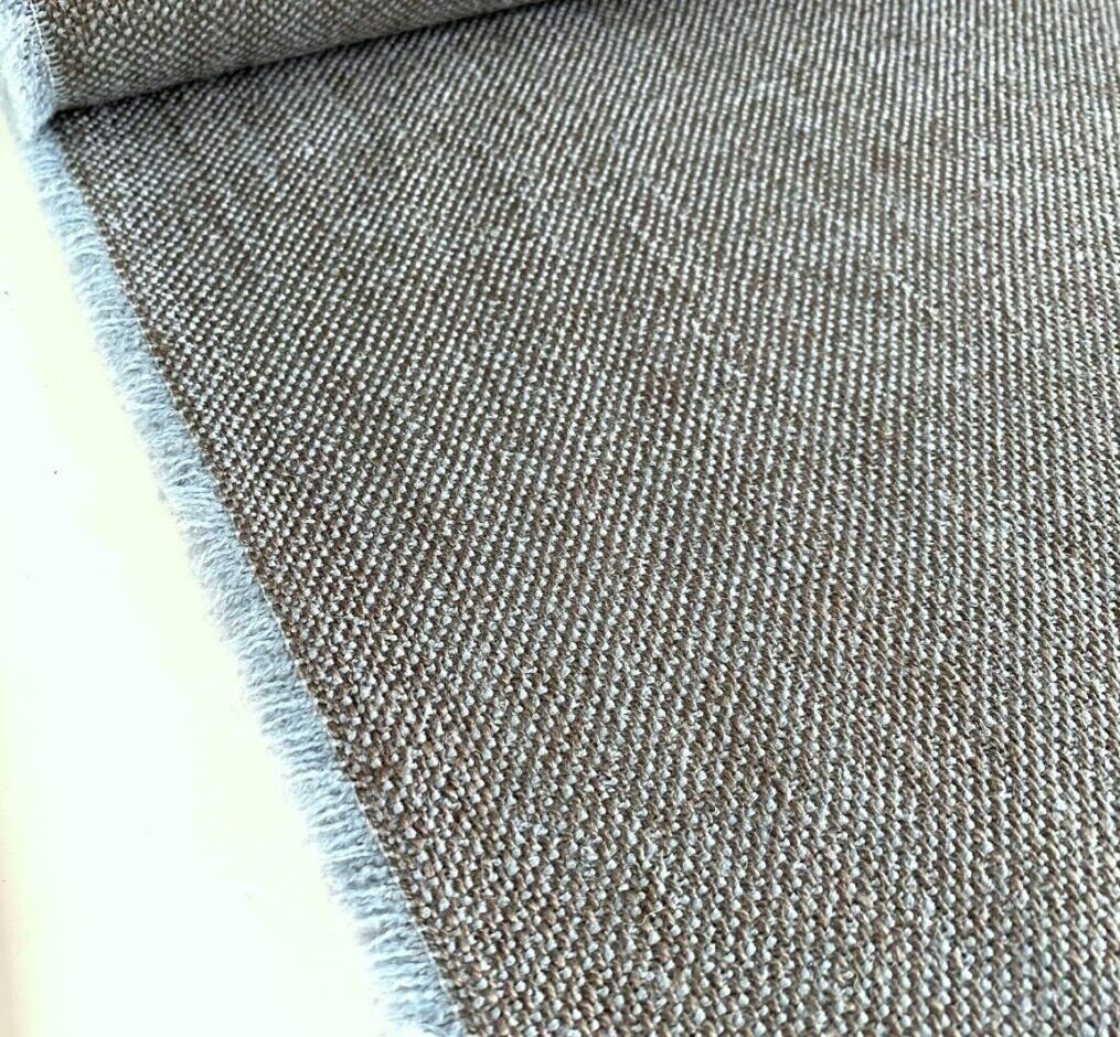 Kvadrat Sunniva 2 674 brown light blue