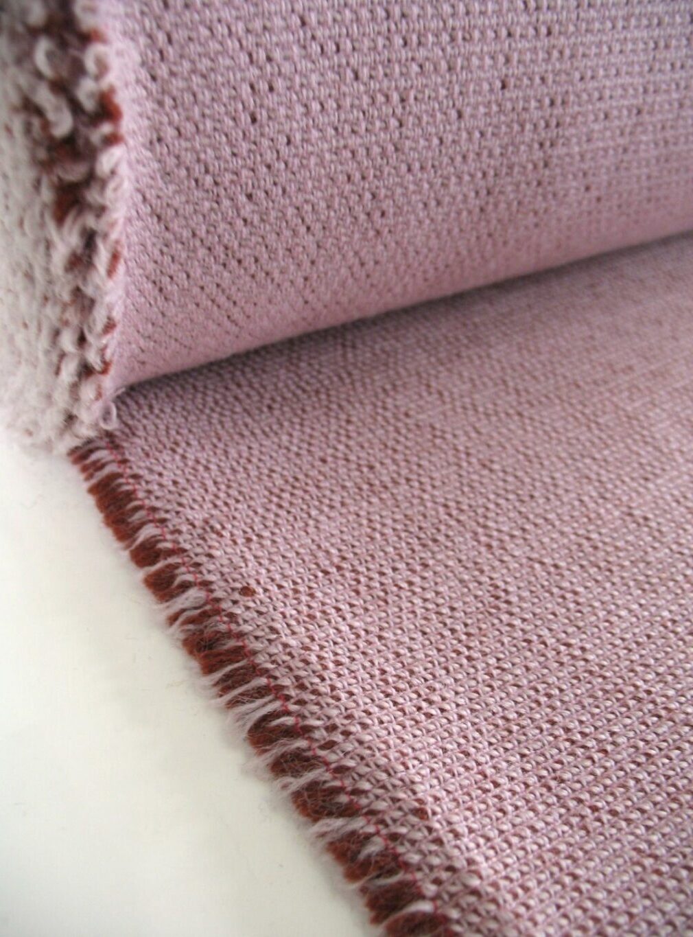 Kvadrat Perla pink reddish-brown
