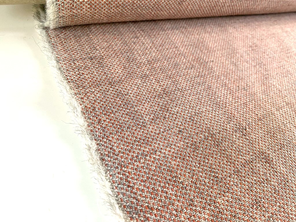 Kvadrat Clara 2 544 orange grey