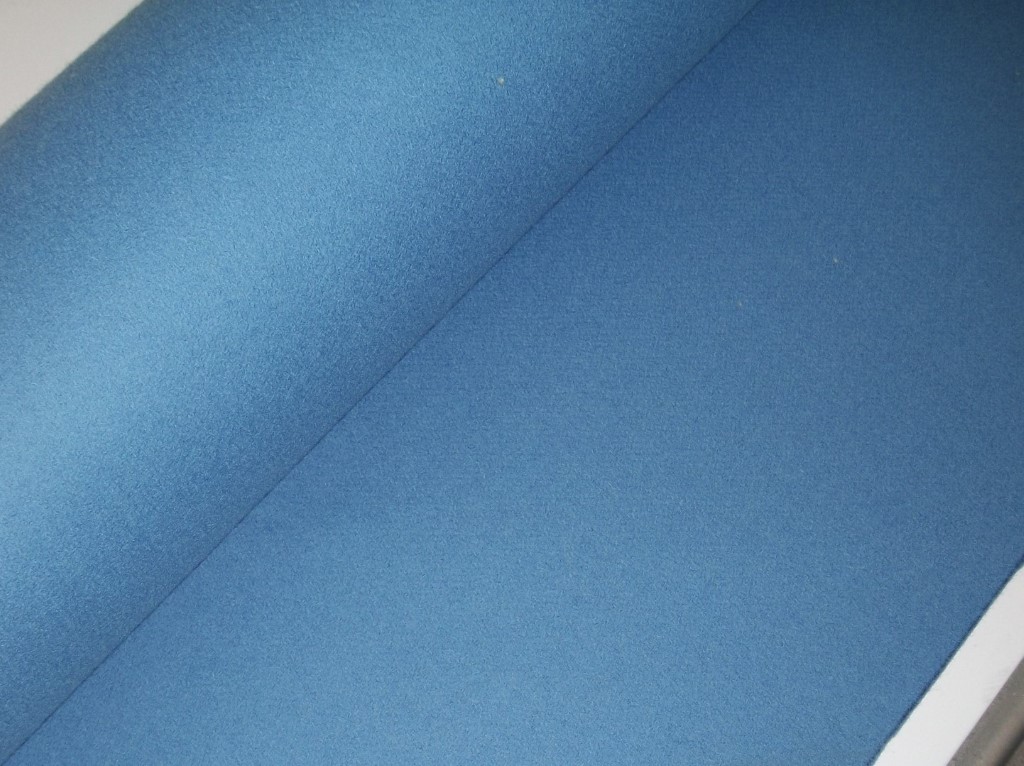 Kvadrat Divina 3 742 light blue