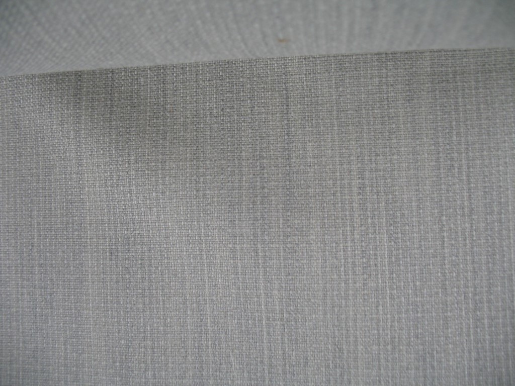 Gabriel Crisp cream light grey