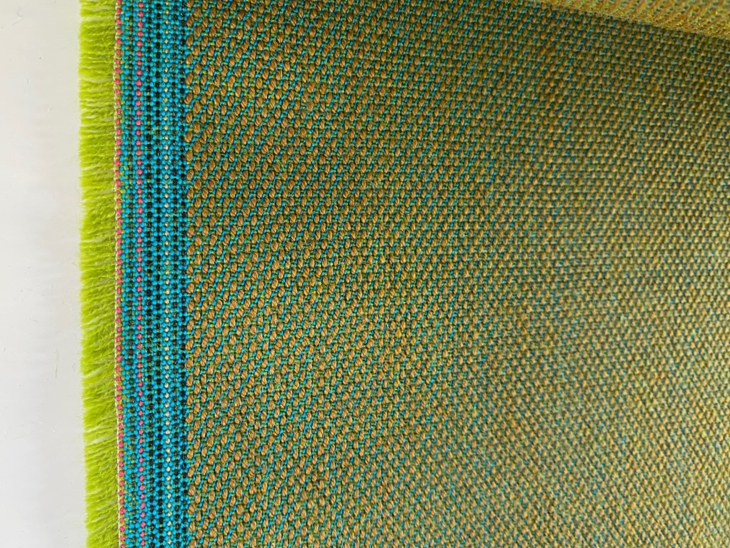 Kvadrat Steelcut Trio 3 965 camel green turquoise