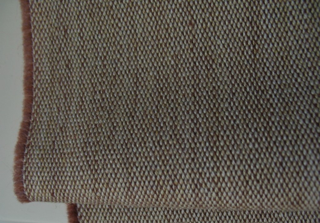 Kvadrat Land beige brown
