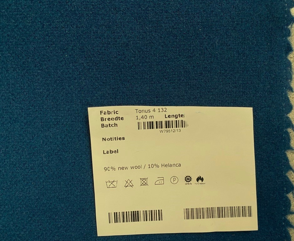 Kvadrat Tonus 4 132 blue