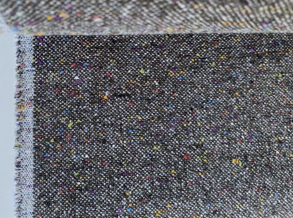 Danish Art Weaving Breeze brown and grey accent colours
