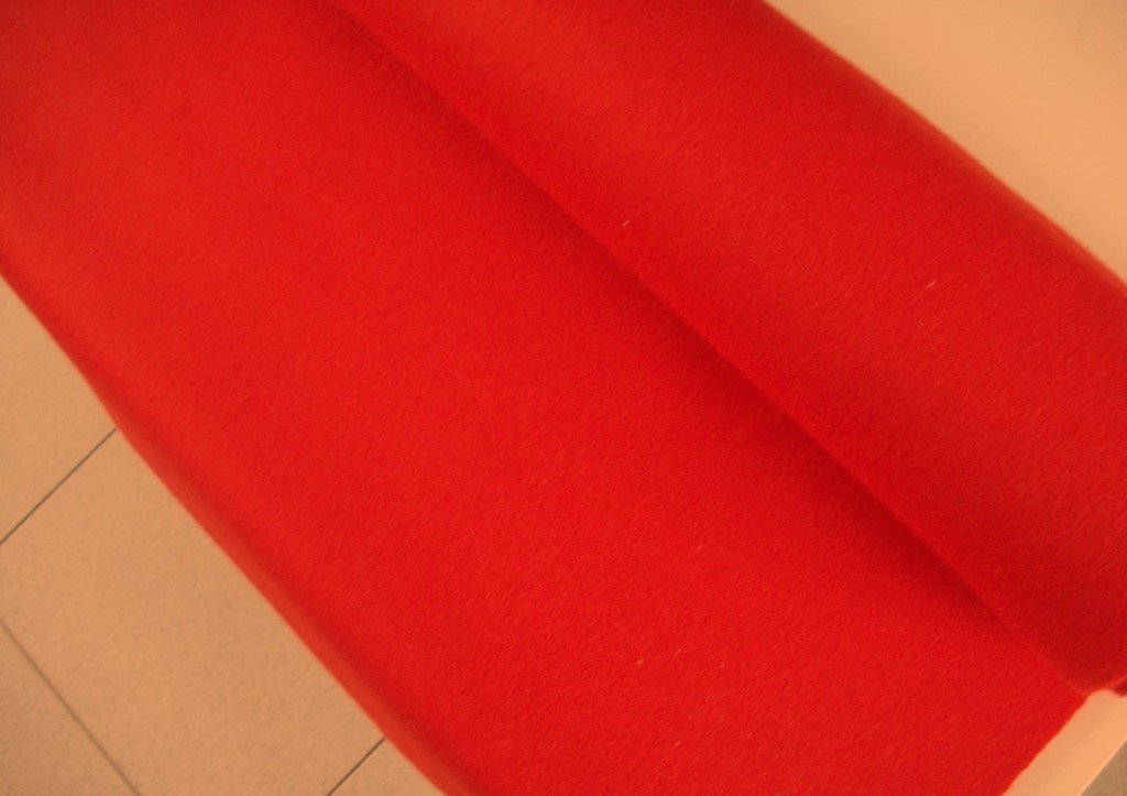 Kvadrat Divina 3 562 dark orange