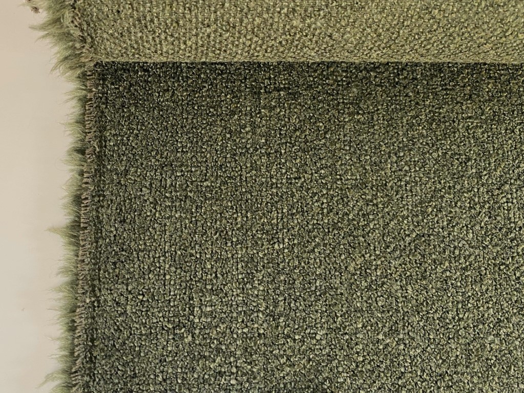 Clochard Fabrics Angola 07 green bouclé