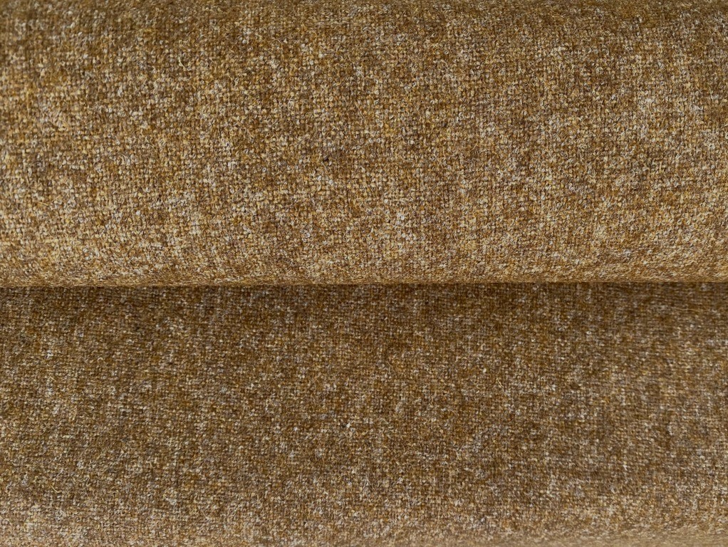 Gudbrandsdalens Bardal 460 camel grey