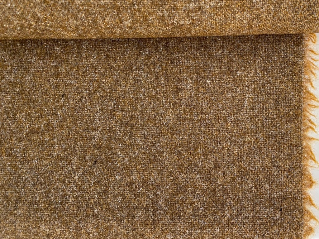 Gudbrandsdalens Bardal 460 camel grey