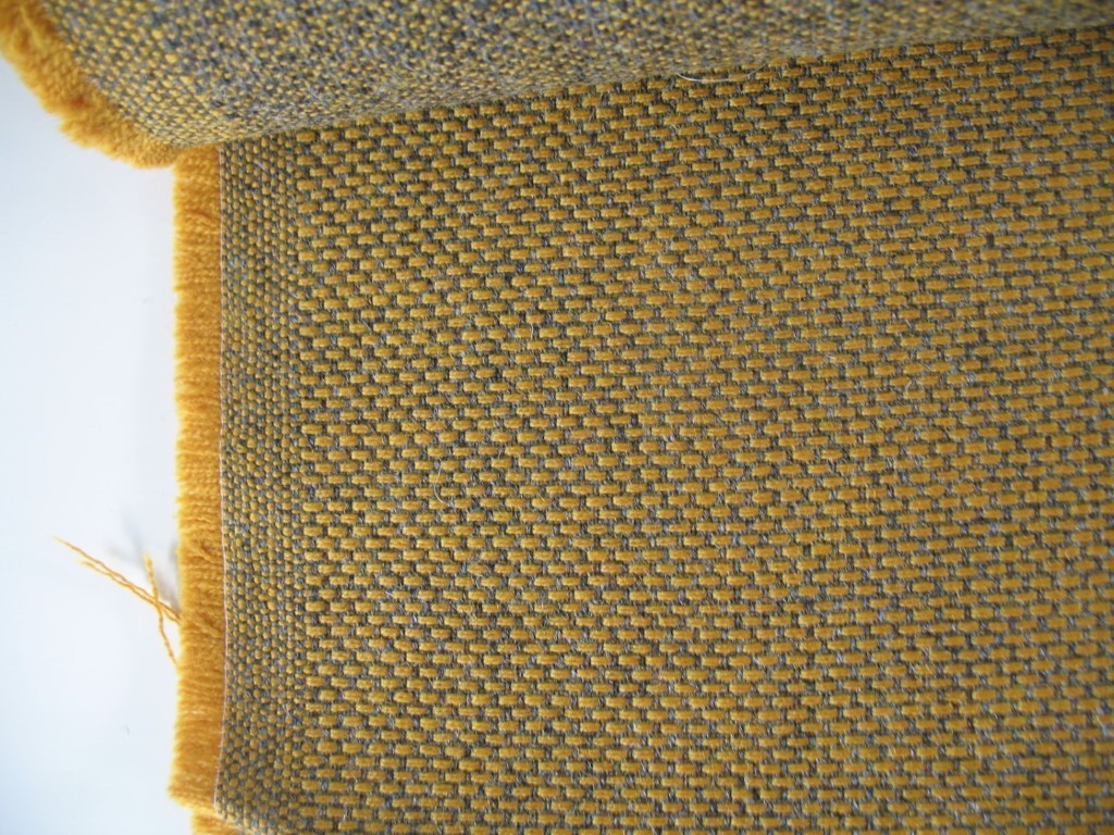 Kvadrat Re-wool 448 ochre yellow