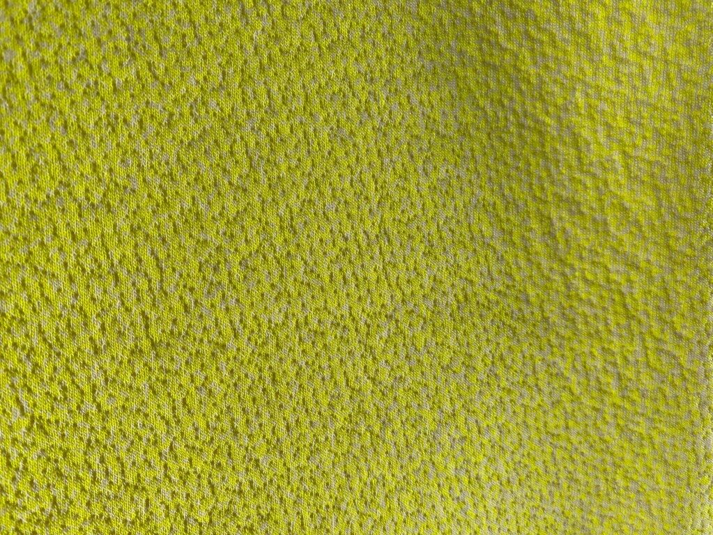 Kvadrat Febrik Blur 1428 yellow cream