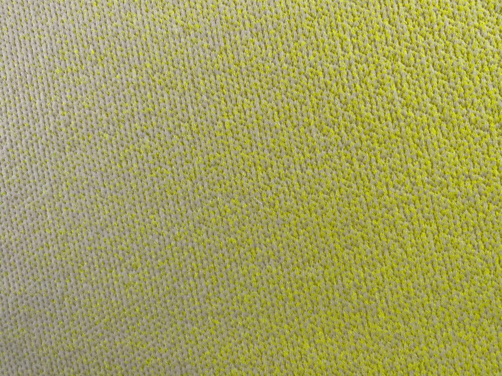 Kvadrat Febrik Blur 1428 yellow cream