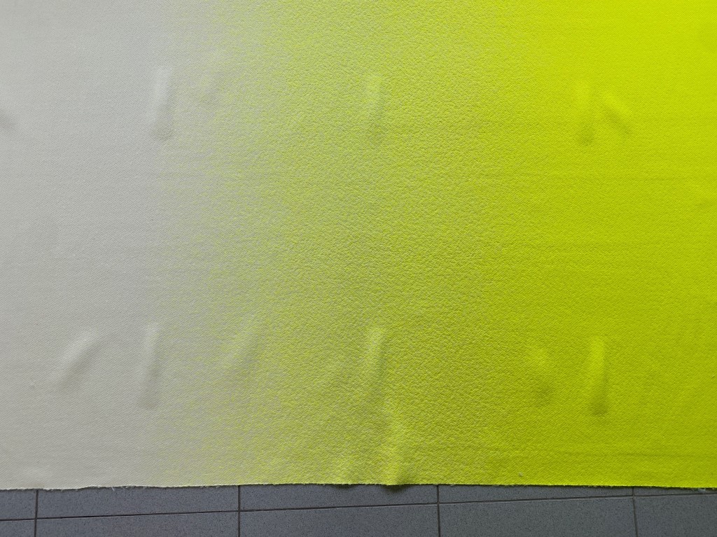 Kvadrat Febrik Blur 1428 yellow cream