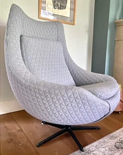 square fabric triangle egg chair