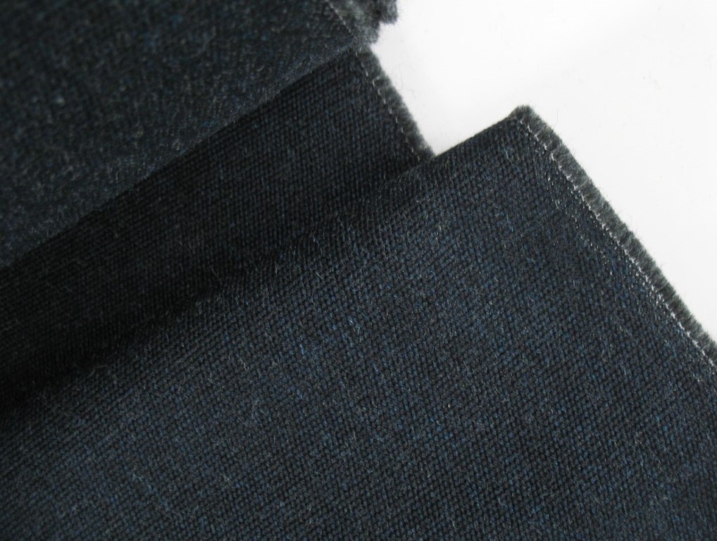 Kvadrat Land anthracite grey