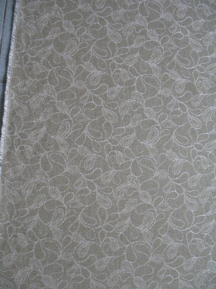 Floral pattern beige