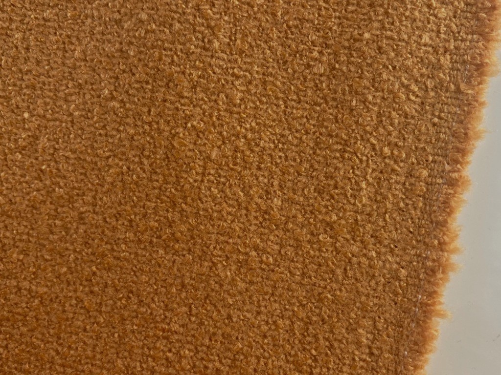 De Ploeg Lumina 08/17 light orange bouclé