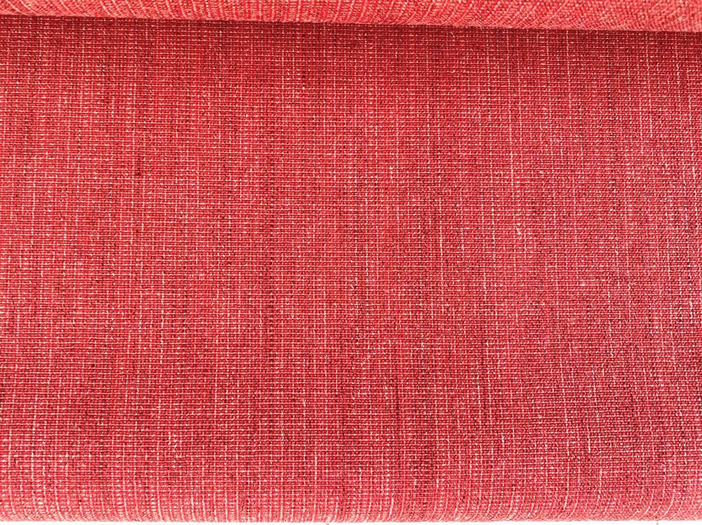 Kvadrat Floyd 663 rose red grey cream