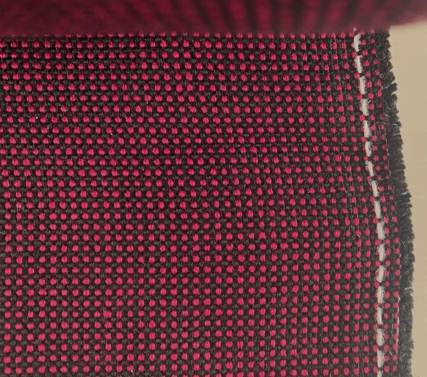 Kvadrat Pro fuchsia pink and black chequered