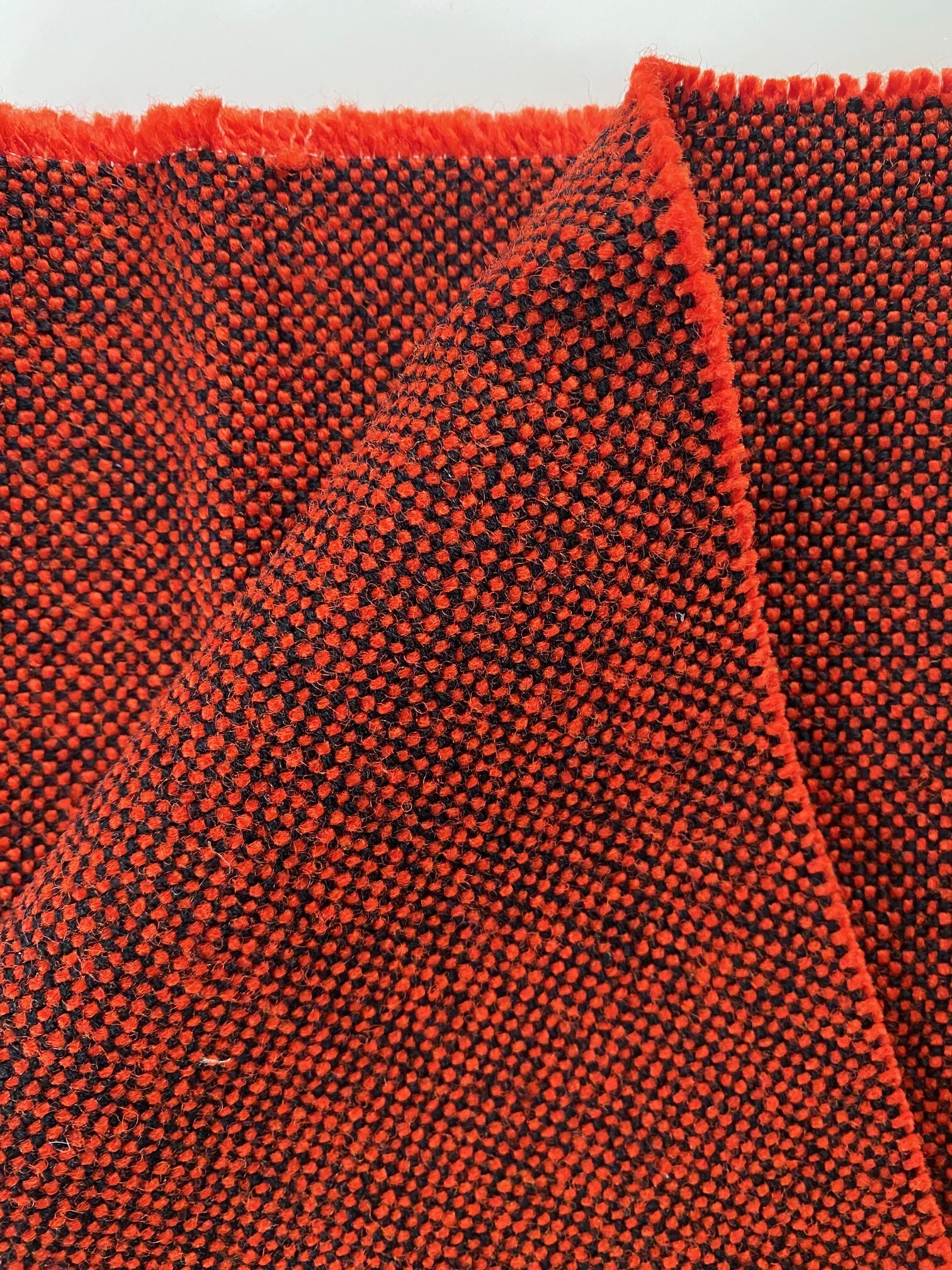 Kvadrat Hallingdal 65 596 orange black