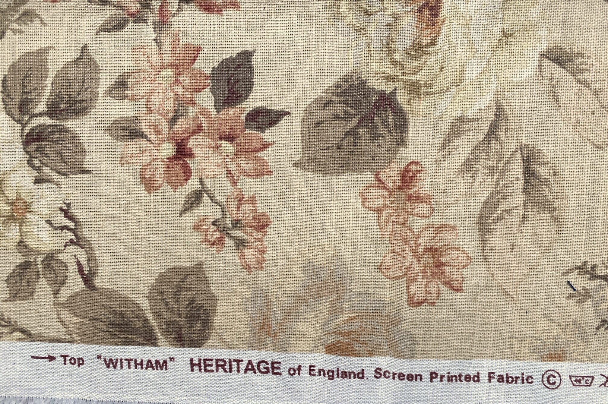 Heritage of England Witham flowers