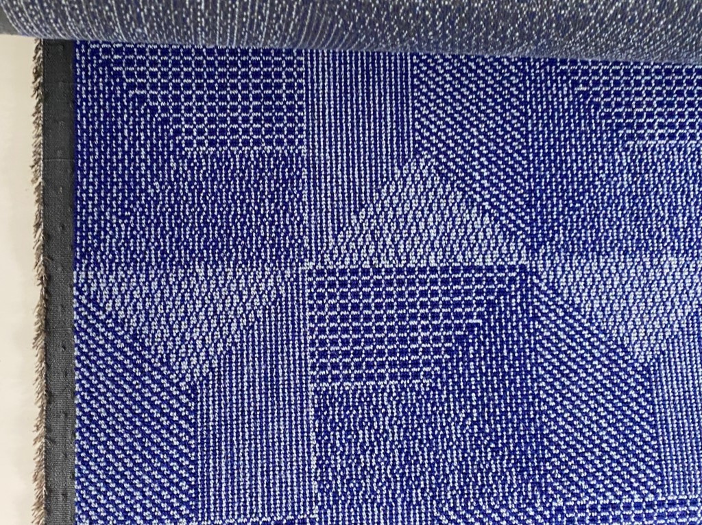 Kvadrat Crystal Field 753 blue-grey pattern