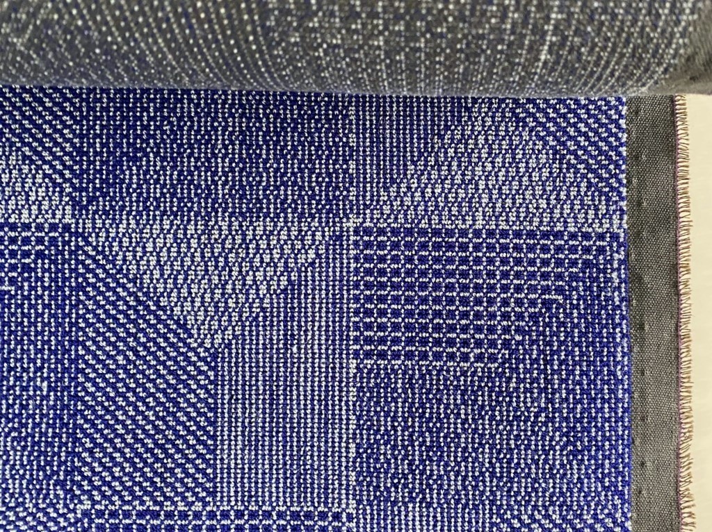 Kvadrat Crystal Field 753 blue-grey pattern