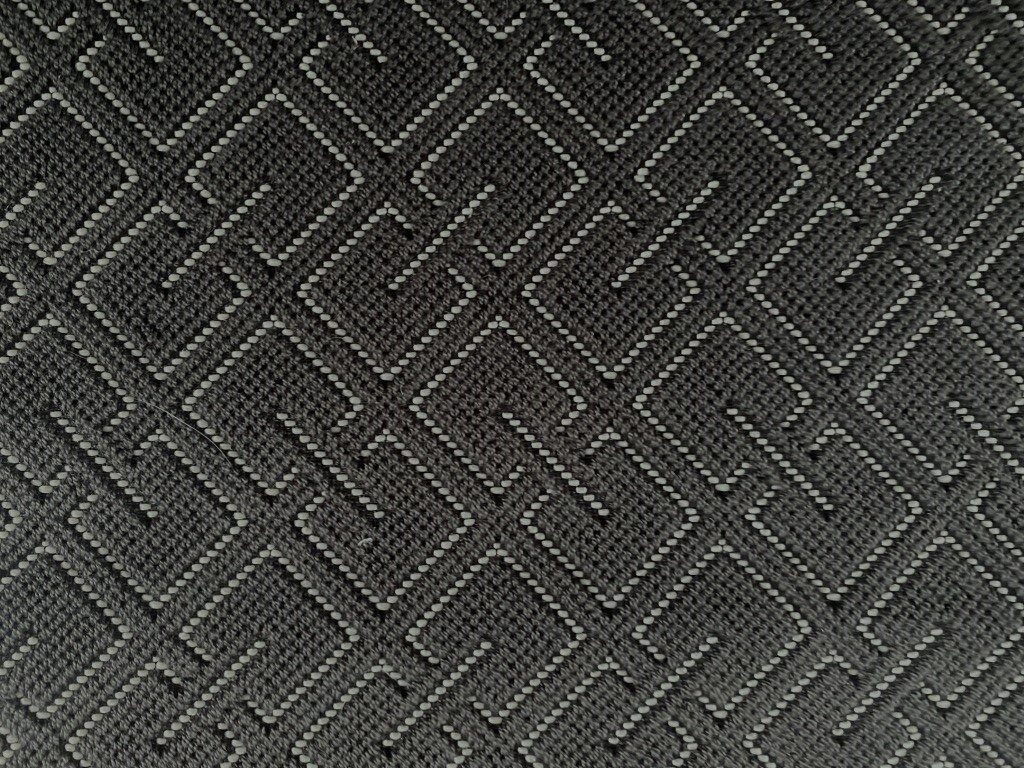 Kvadrat Sahco Grid 0010 grey, cream and white geometric pattern
