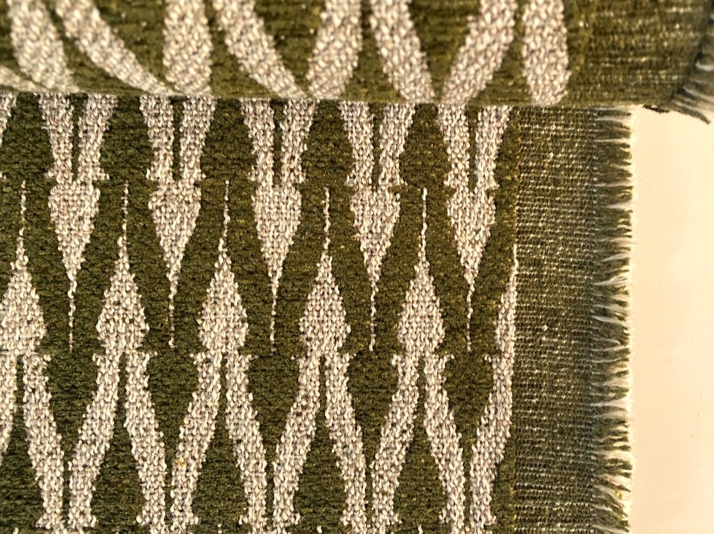 Clochard Fabrics Fiore 02 green and beige pattern