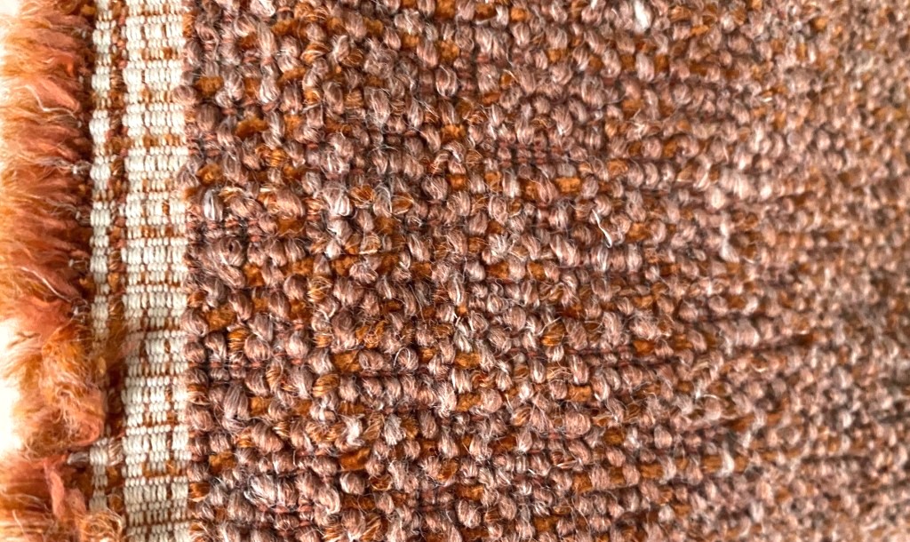 De Ploeg Serra 12 orange-pink bouclé