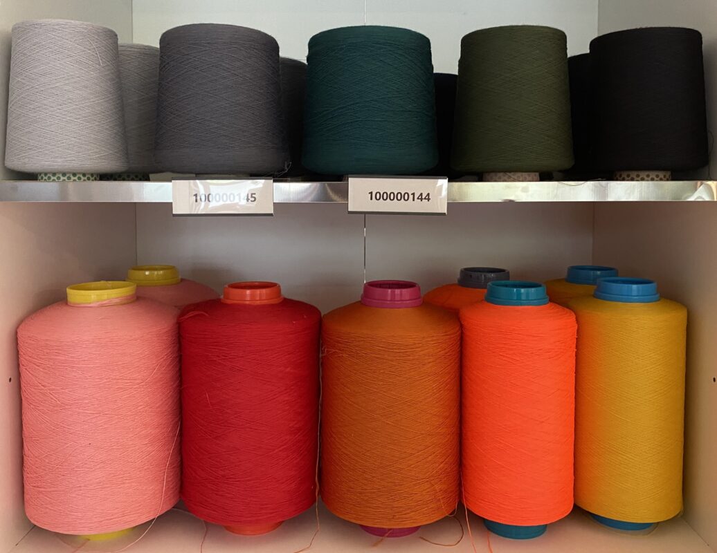 BYBORRE upholstery fabric yarns