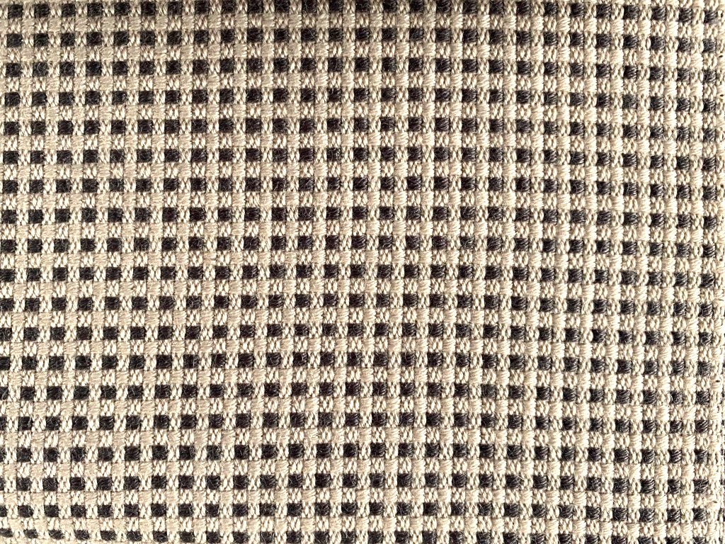 De Ploeg Odda 13/99 beige, brown and grey chequered pattern