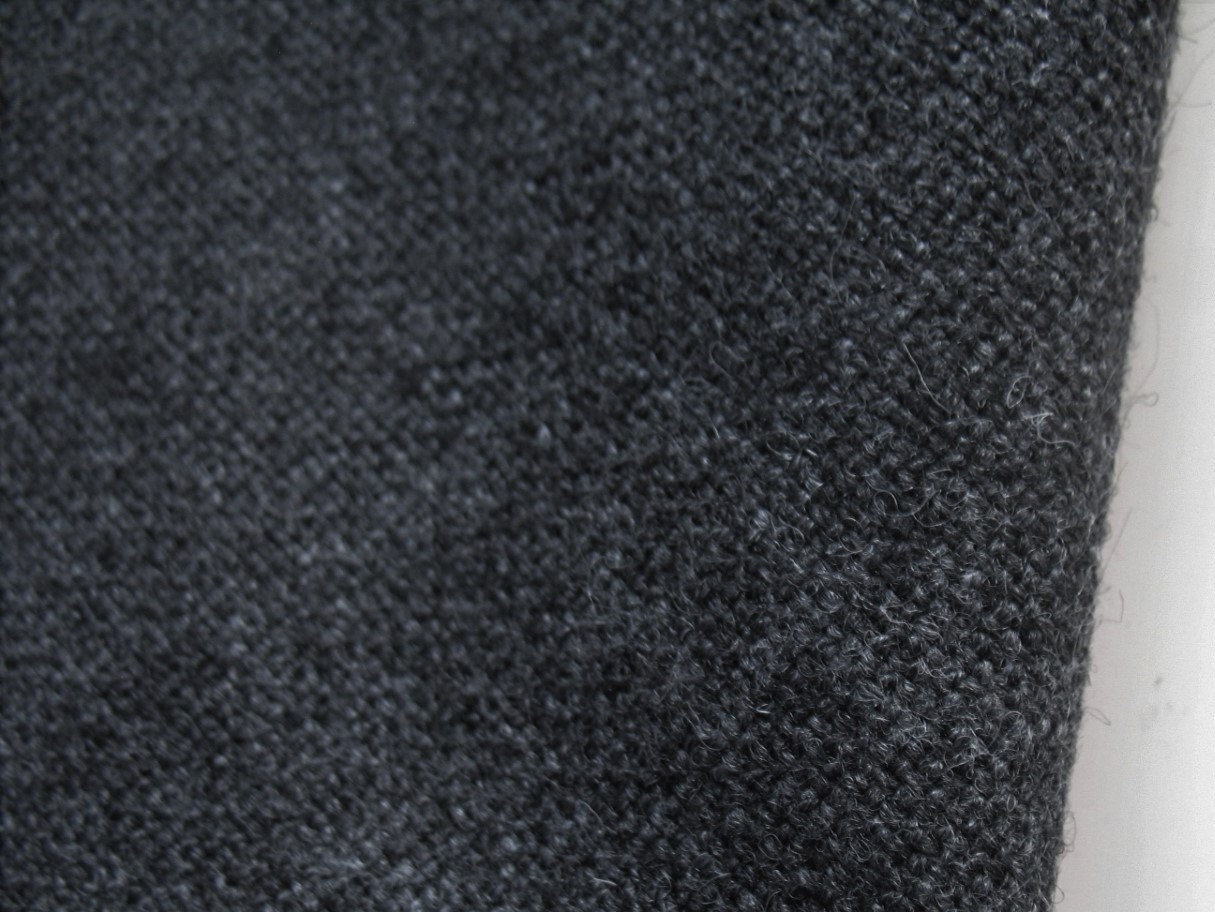 Kvadrat Tonica 792 purple-blue anthracite