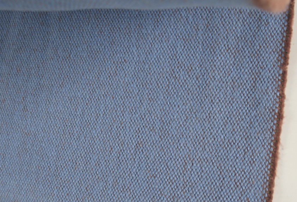 Kvadrat Veneto 2 748 lavender blue