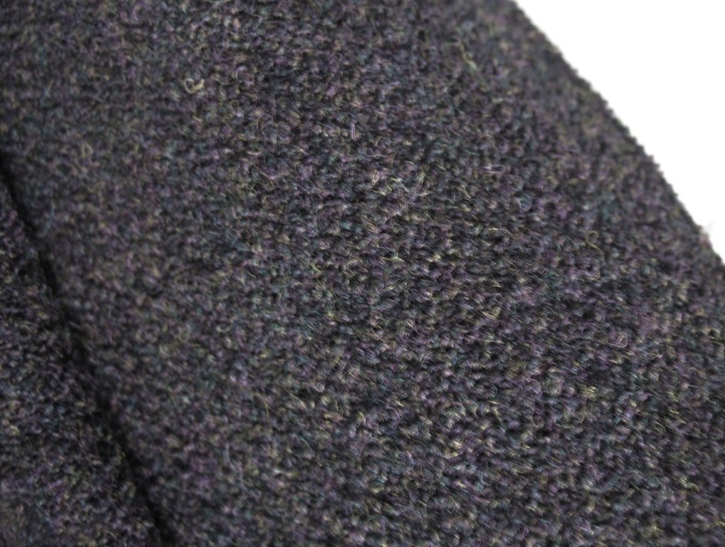 Kvadrat Tundra 2 688 purple green