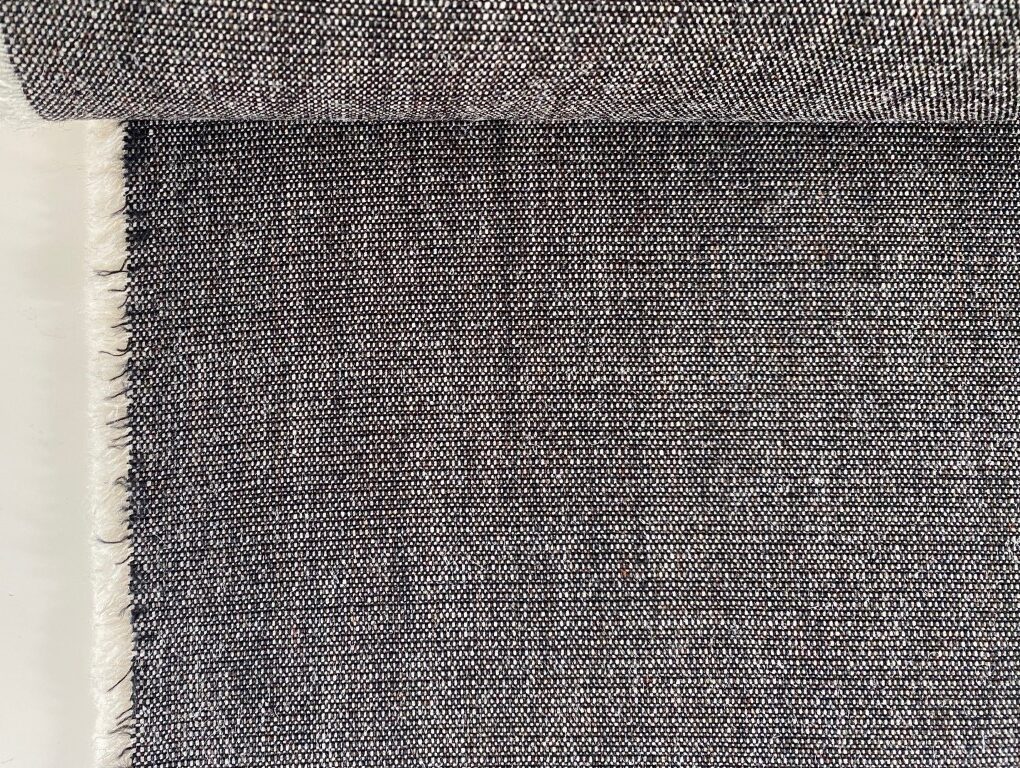 Kvadrat Canvas 2 154 black cream