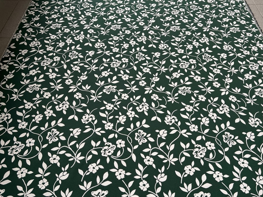 Floral motif white green