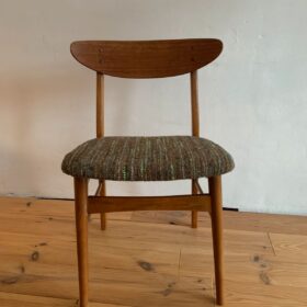 Dining chair upholstery