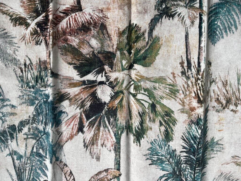 Romo Japura Velvet Amazonite jungle pattern