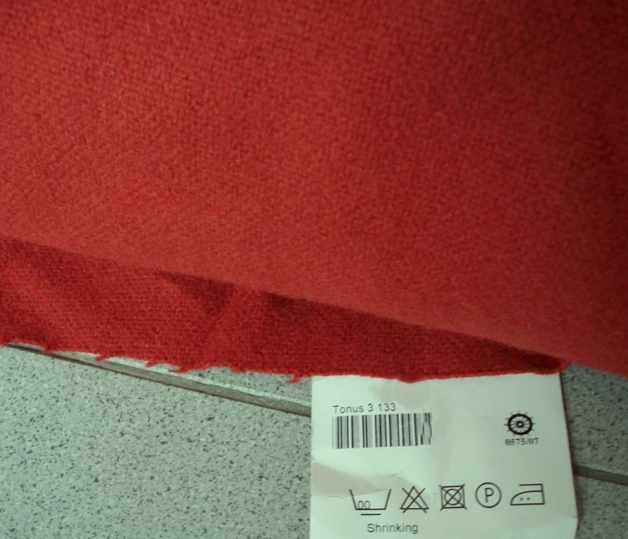 Kvadrat Tonus 3 133 brown orange