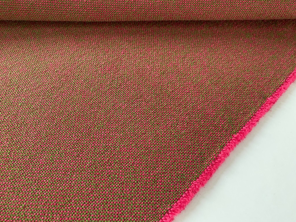 Kvadrat Hallingdal 65 660 pink green