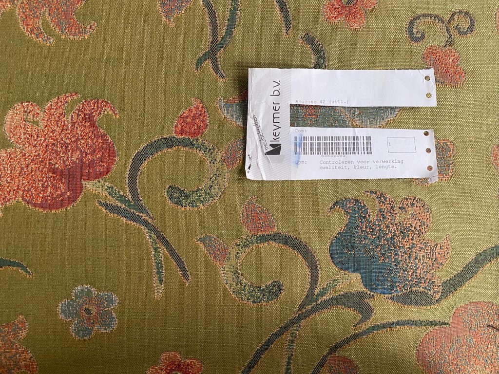 Keymer Amazone 42 green floral pattern