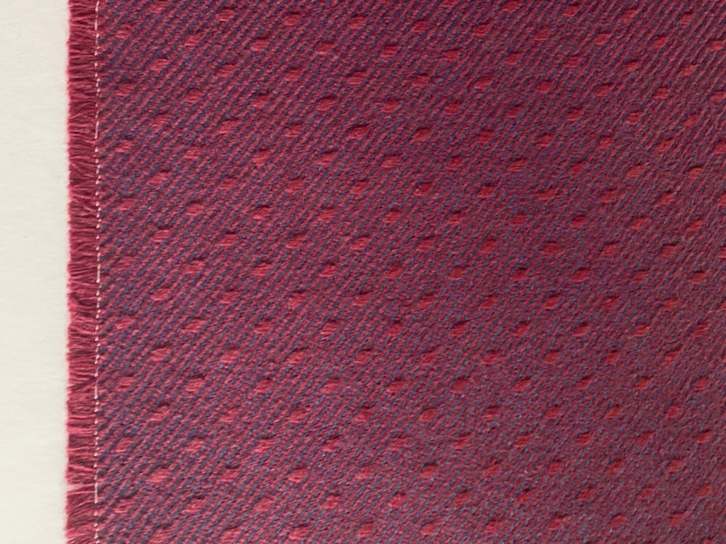 De Ploeg Taverna 22/13 red and blue pattern