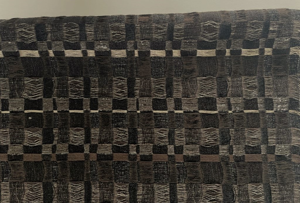 Dedar Milano Reversi Onyx black, brown and silver