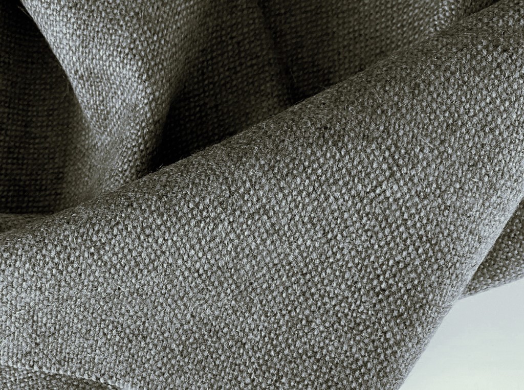Bute Tweed 1401 Lava Stone grey